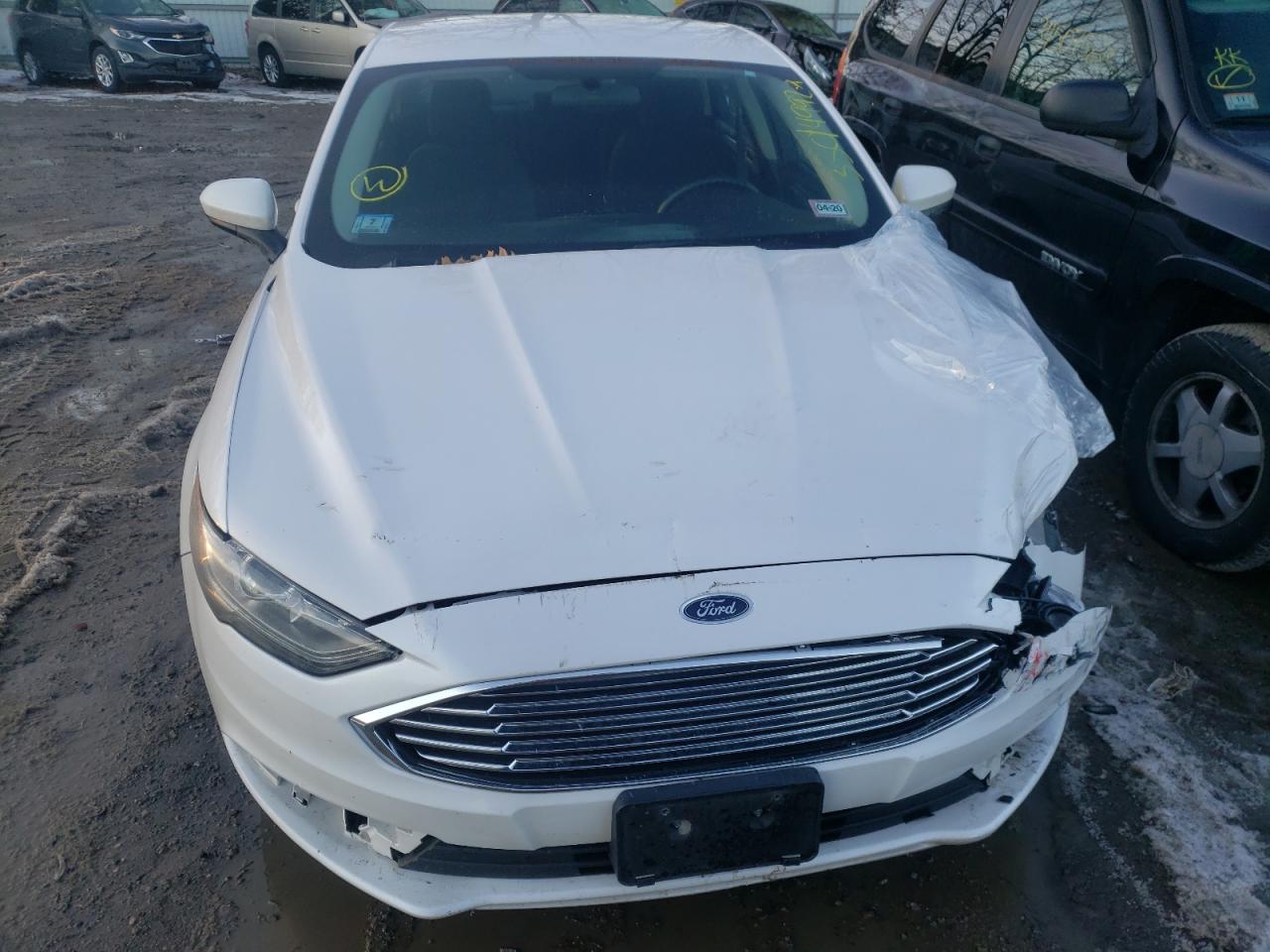 Photo 7 from auction – 2017 FORD FUSION SE with VIN 3FA6P0HD4HR169565