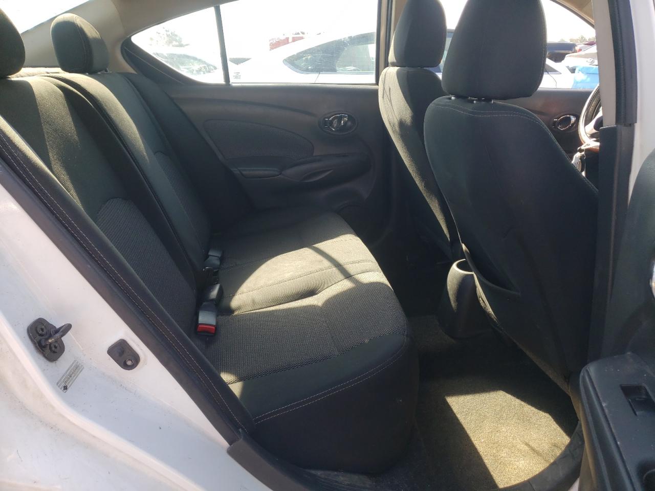 Photo 6 from auction – 2019 NISSAN VERSA S with VIN 3N1CN7AP1KL830899