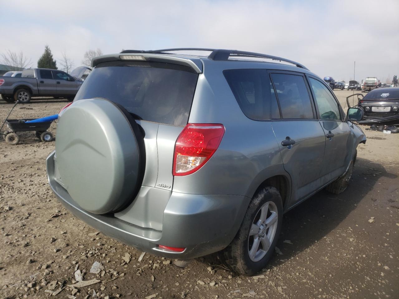 Photo 4 from auction – 2007 TOYOTA RAV4 with VIN JTMBD33V376041154