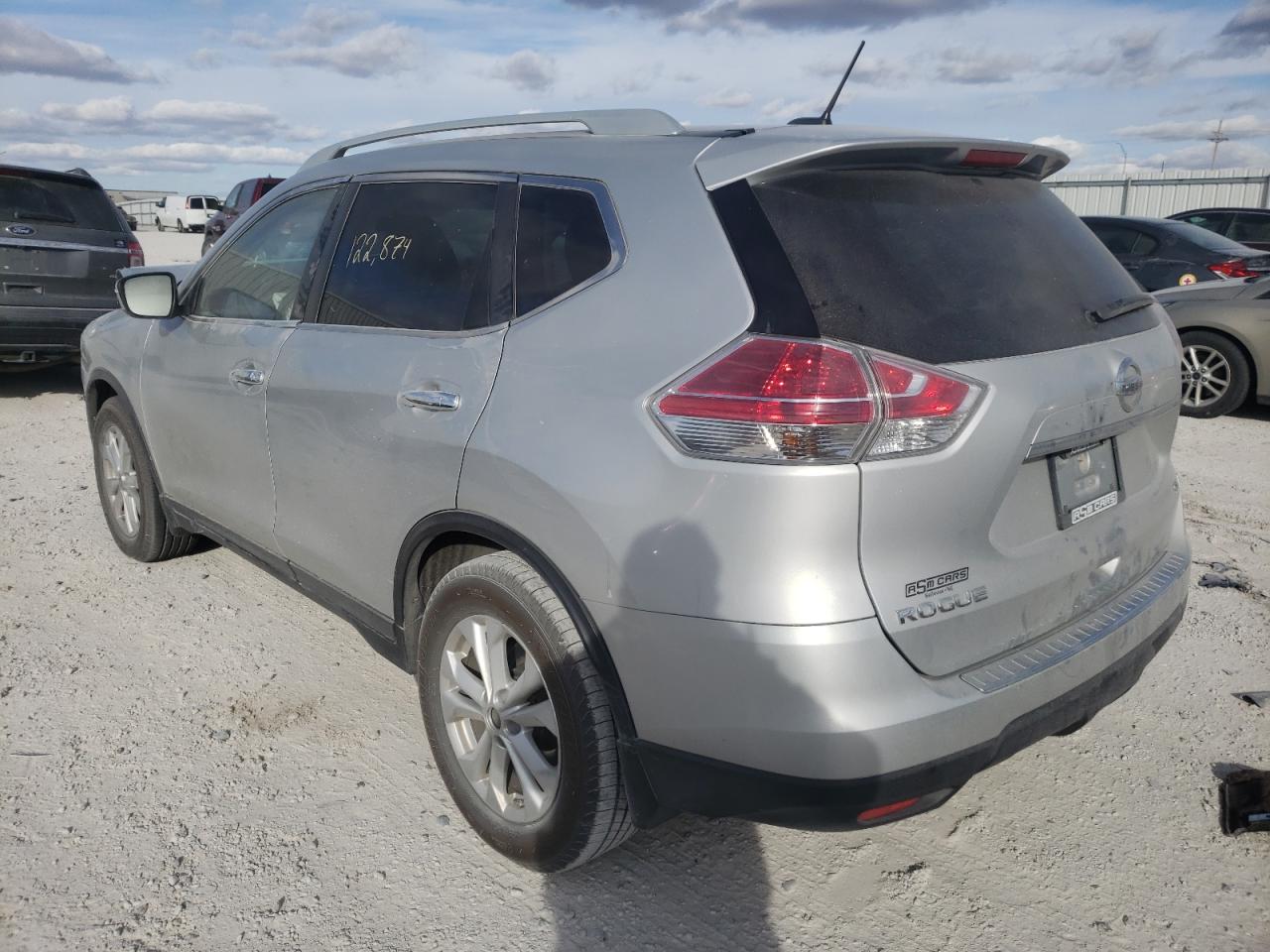 Photo 3 from auction – 2015 NISSAN ROGUE S with VIN 5N1AT2MT6FC916471