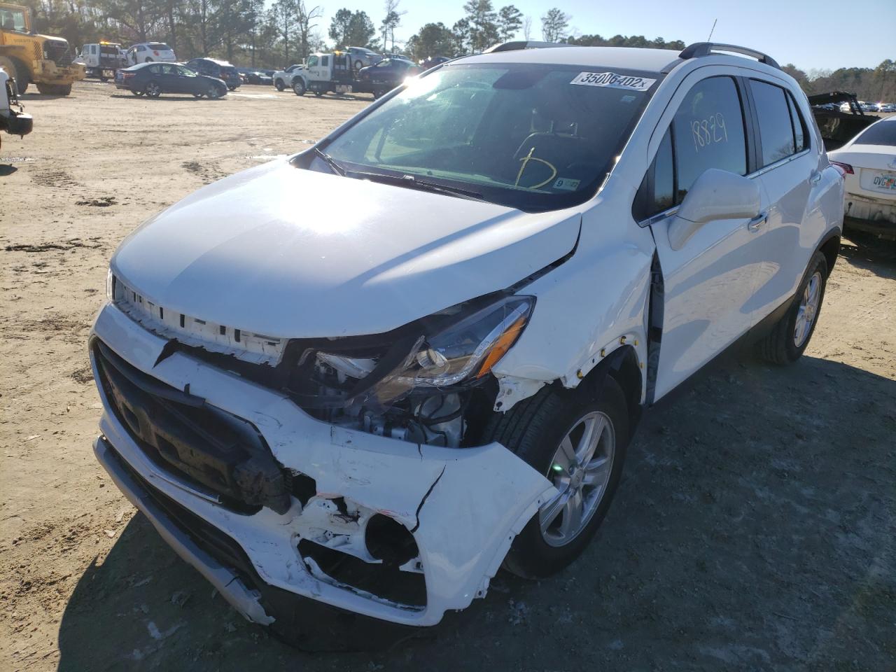 Photo 2 from auction – 2020 CHEVROLET TRAX 1LT with VIN KL7CJLSB1LB064287