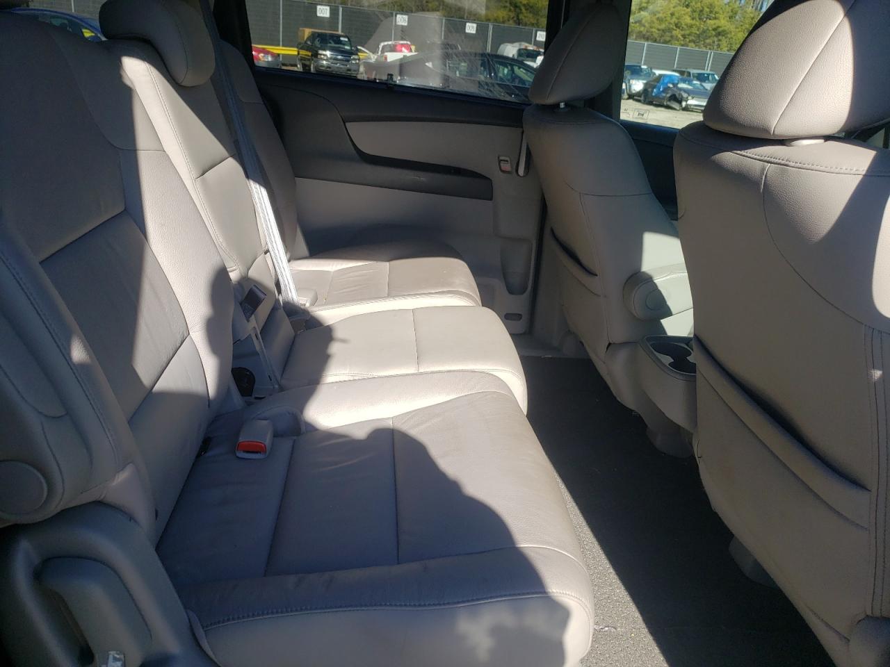 Photo 6 from auction – 2012 HONDA ODYSSEY EX with VIN 5FNRL5H66CB121044