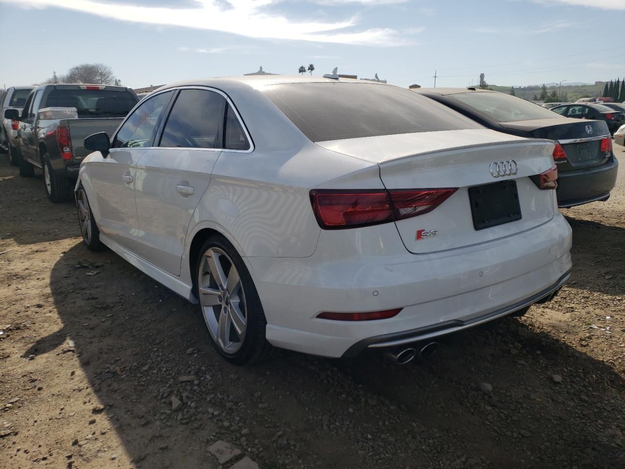 Photo 3 from auction – 2017 AUDI S3 PREMIUM with VIN WAUB1GFF9H1011530
