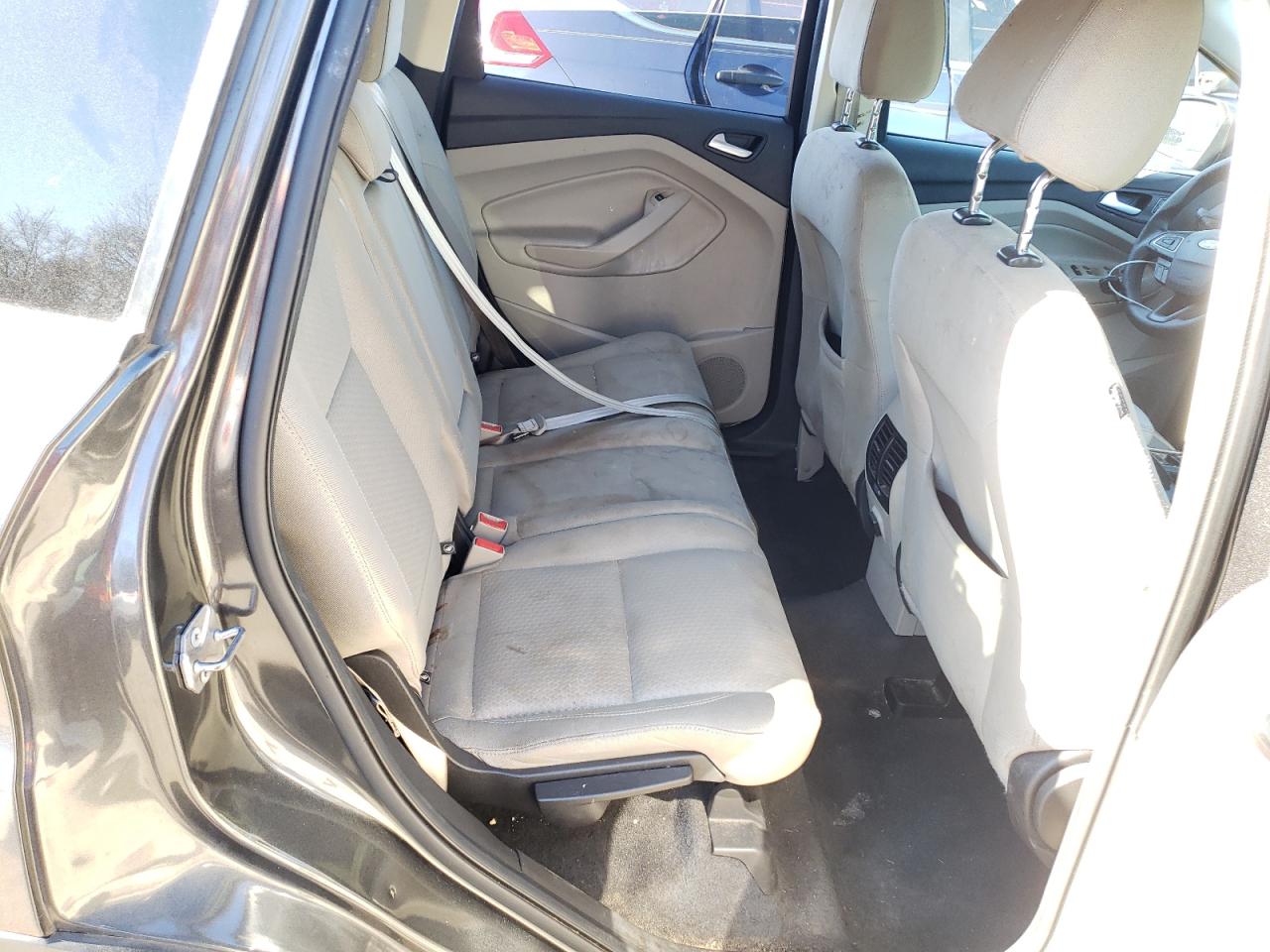 Фото 6 с аукциона – 2017 FORD ESCAPE SE с VIN 1FMCU0G91HUC53124