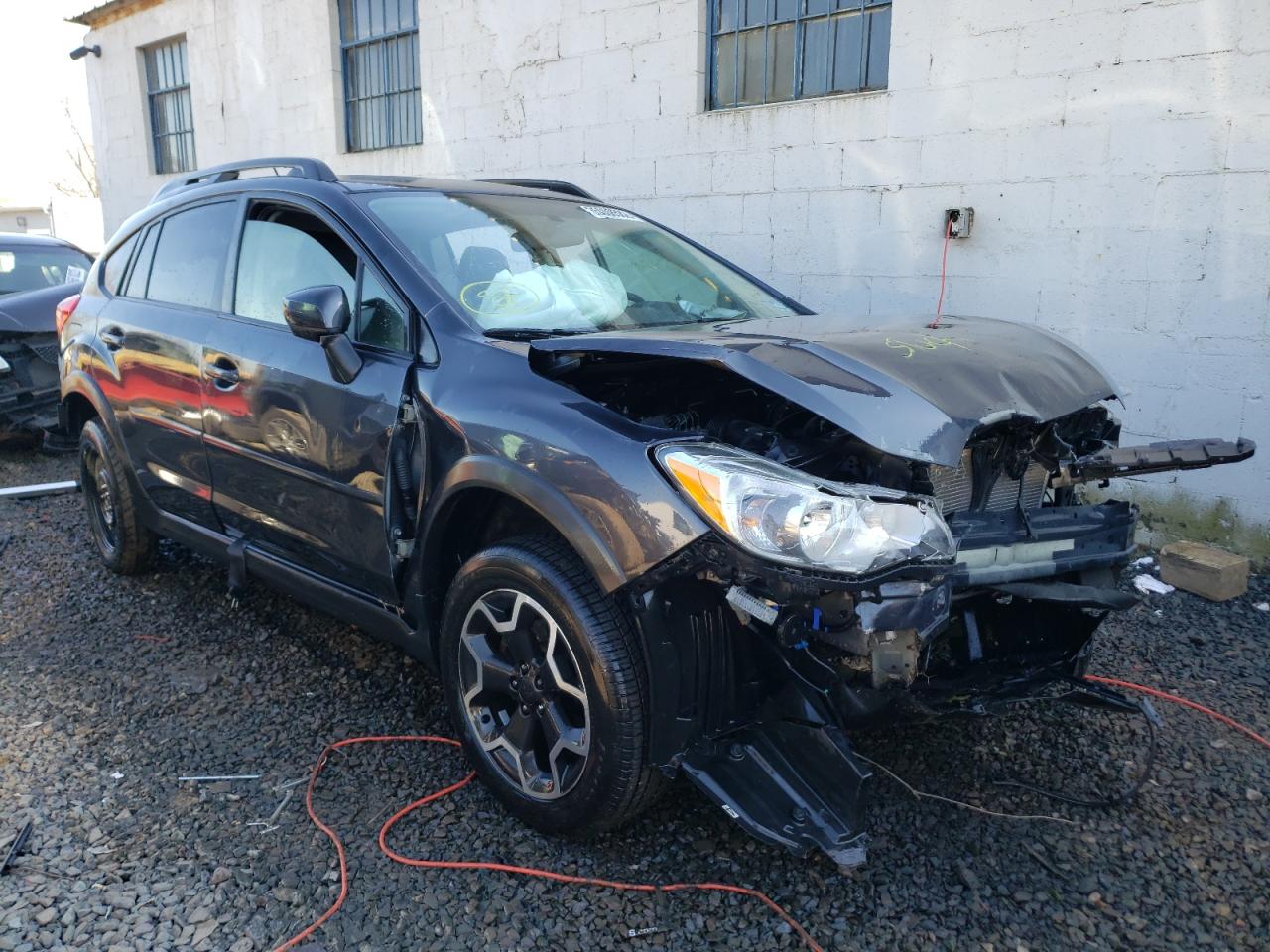 SUBARU XV CROSSTR 2015 with VIN JF2GPADC0F8318684 - Photo from auction