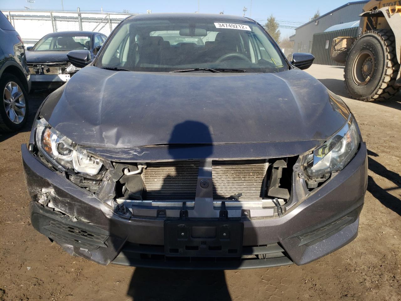 Photo 9 from auction – 2016 HONDA CIVIC LX with VIN 2HGFC2F53GH530521