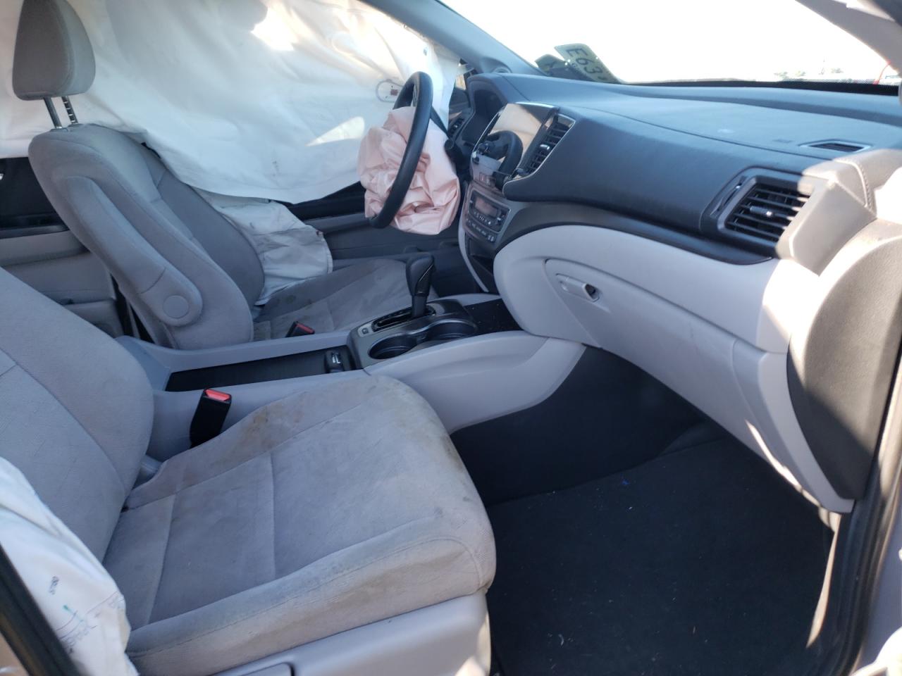 Photo 5 from auction – 2020 HONDA PILOT EX with VIN 5FNYF6H33LB051761