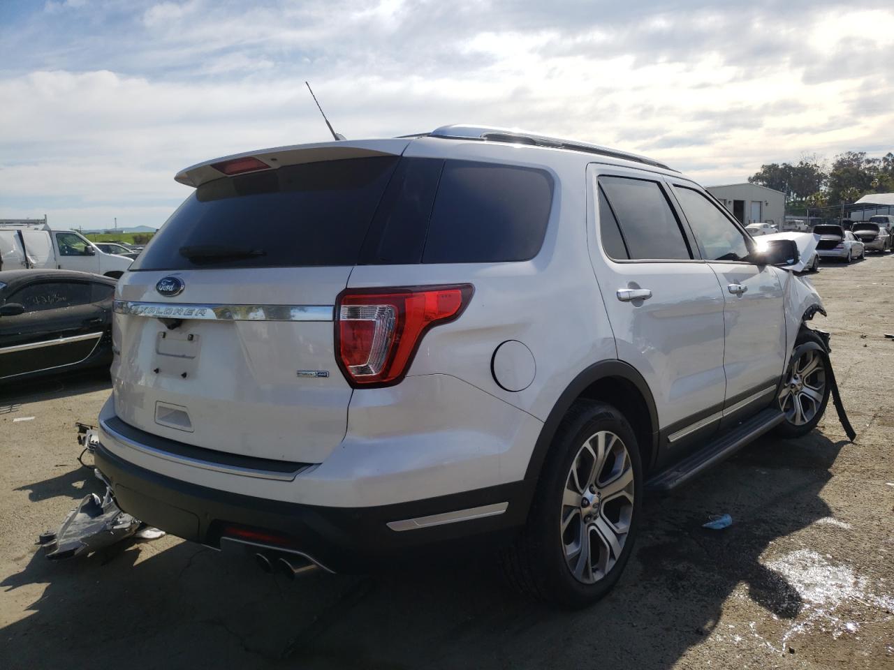 Photo 4 from auction – 2018 FORD EXPLORER P with VIN 1FM5K8HT6JGB09838