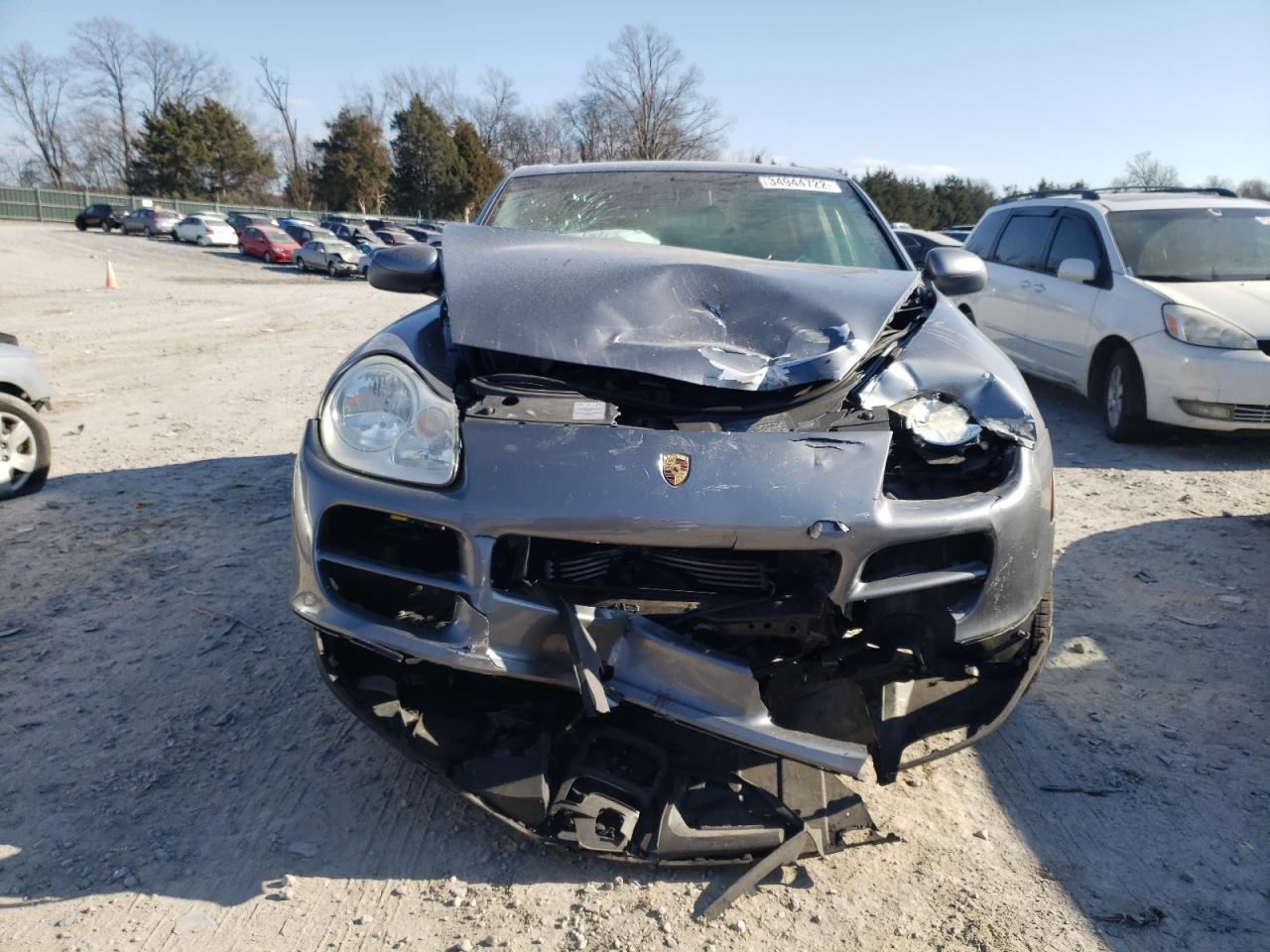 Photo 9 from auction – 2004 PORSCHE CAYENNE with VIN WP1AA29P84LA20688