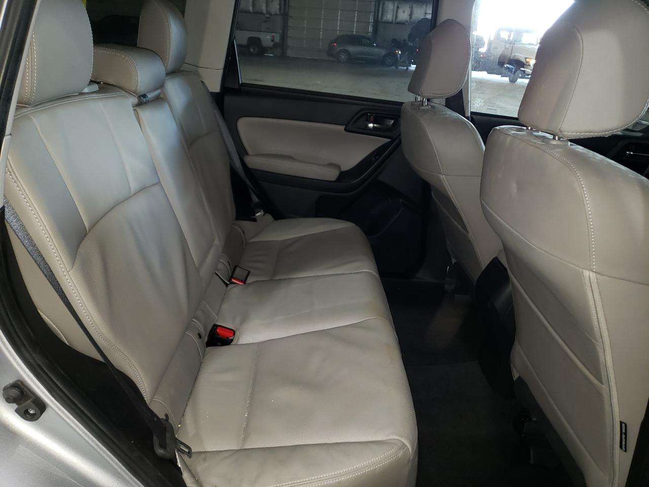 Photo 6 from auction – 2015 SUBARU FORESTER 2 with VIN JF2SJAHC2FH842411