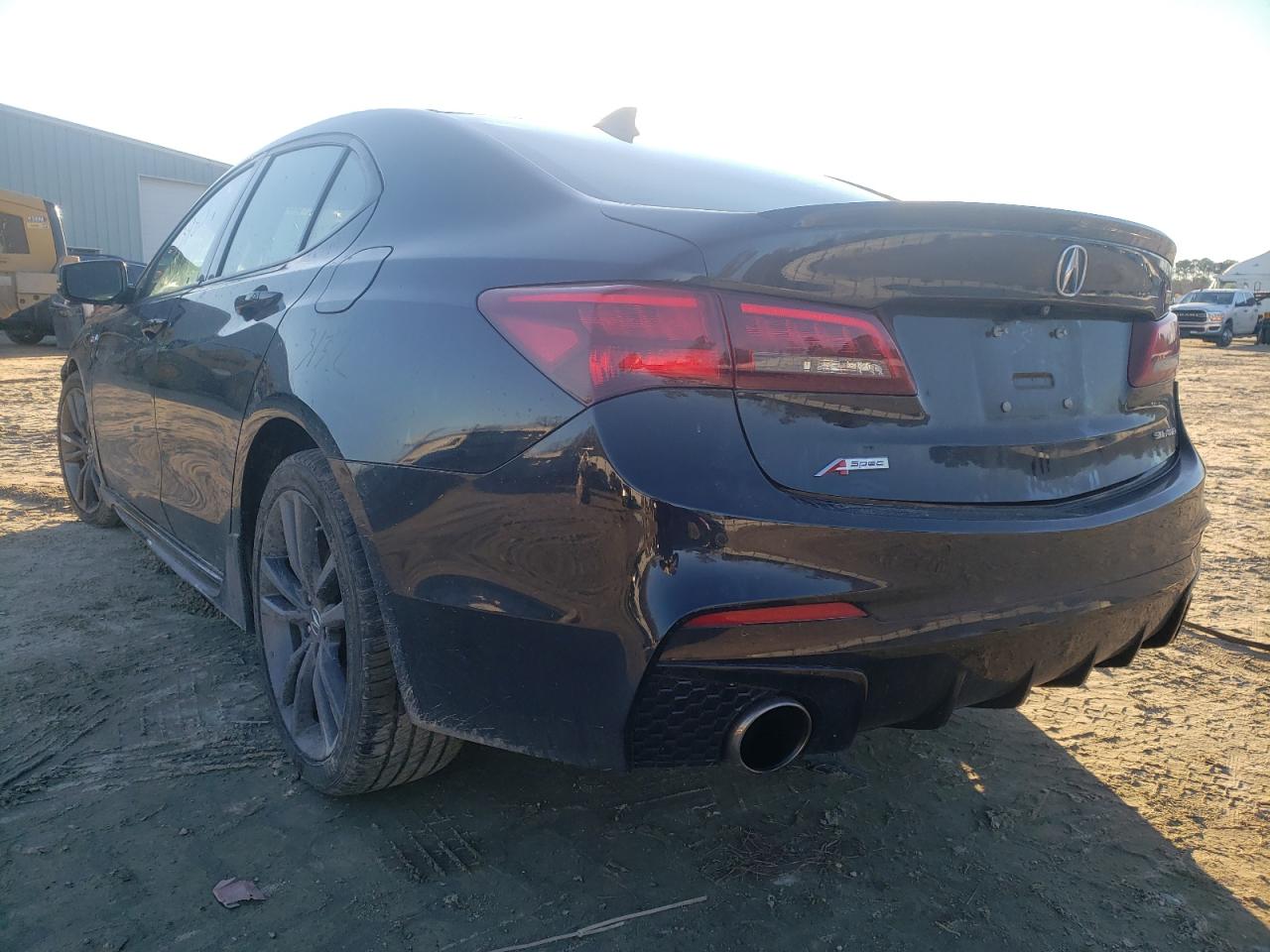 Photo 3 from auction – 2018 ACURA TLX TECH+A with VIN 19UUB3F65JA006933