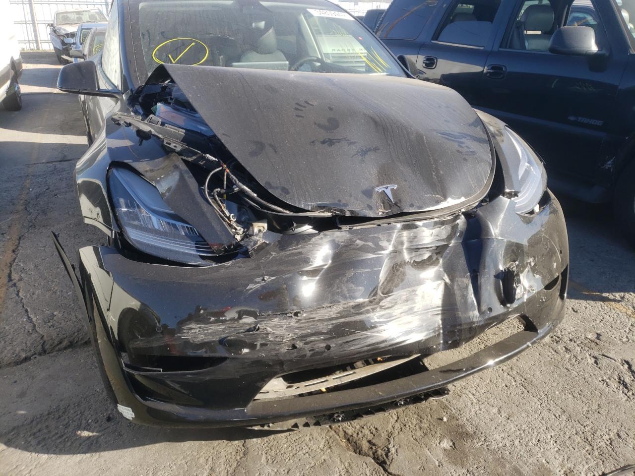 Photo 9 from auction – 2021 TESLA MODEL Y with VIN 5YJYGAEEXMF112594