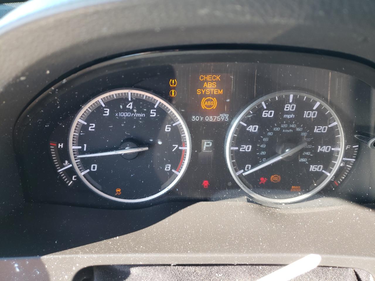 Photo 8 from auction – 2018 ACURA RDX with VIN 5J8TB4H39JL003686