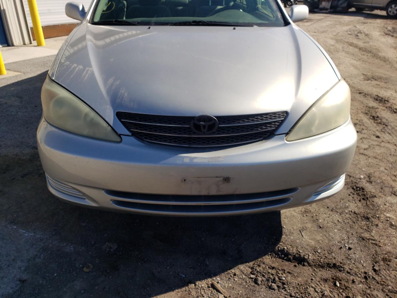 Photo 9 from auction – 2003 TOYOTA CAMRY LE with VIN 4T1BF30K13U542730
