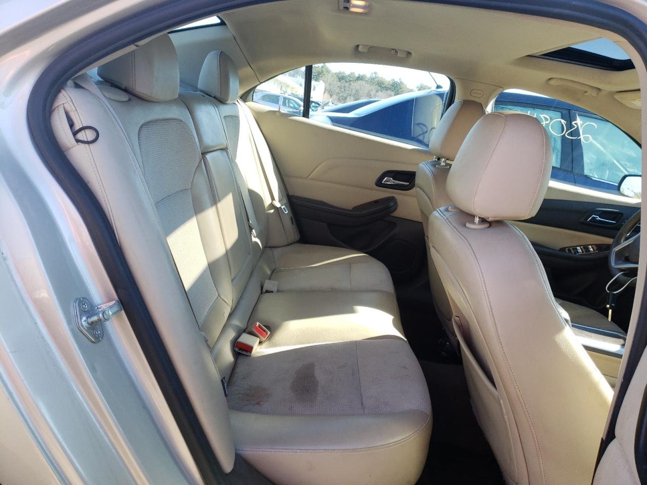 Photo 6 from auction – 2013 CHEVROLET MALIBU 1LT with VIN 1G11C5SA9DF344372