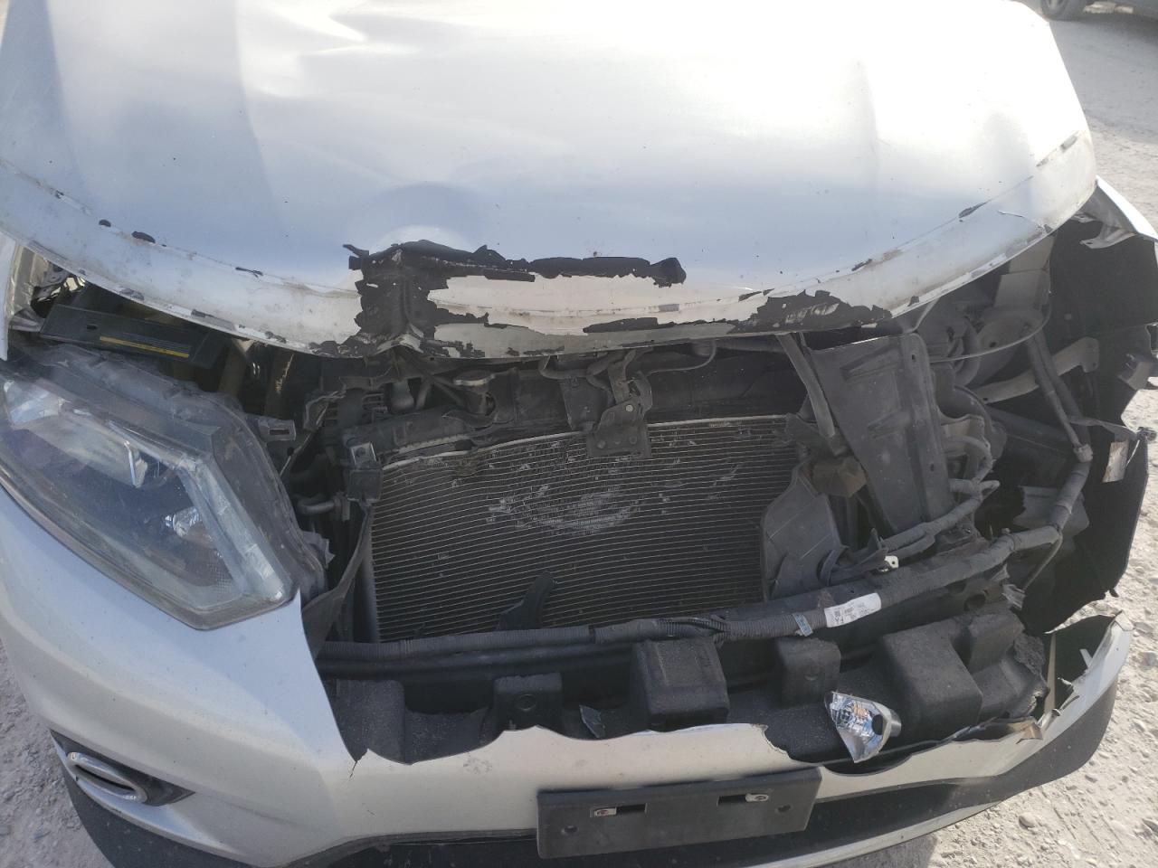 Photo 9 from auction – 2015 NISSAN ROGUE S with VIN 5N1AT2MT6FC916471