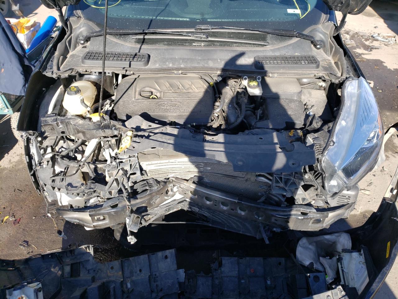 Photo 7 from auction – 2017 FORD ESCAPE SE with VIN 1FMCU9GD3HUD09363