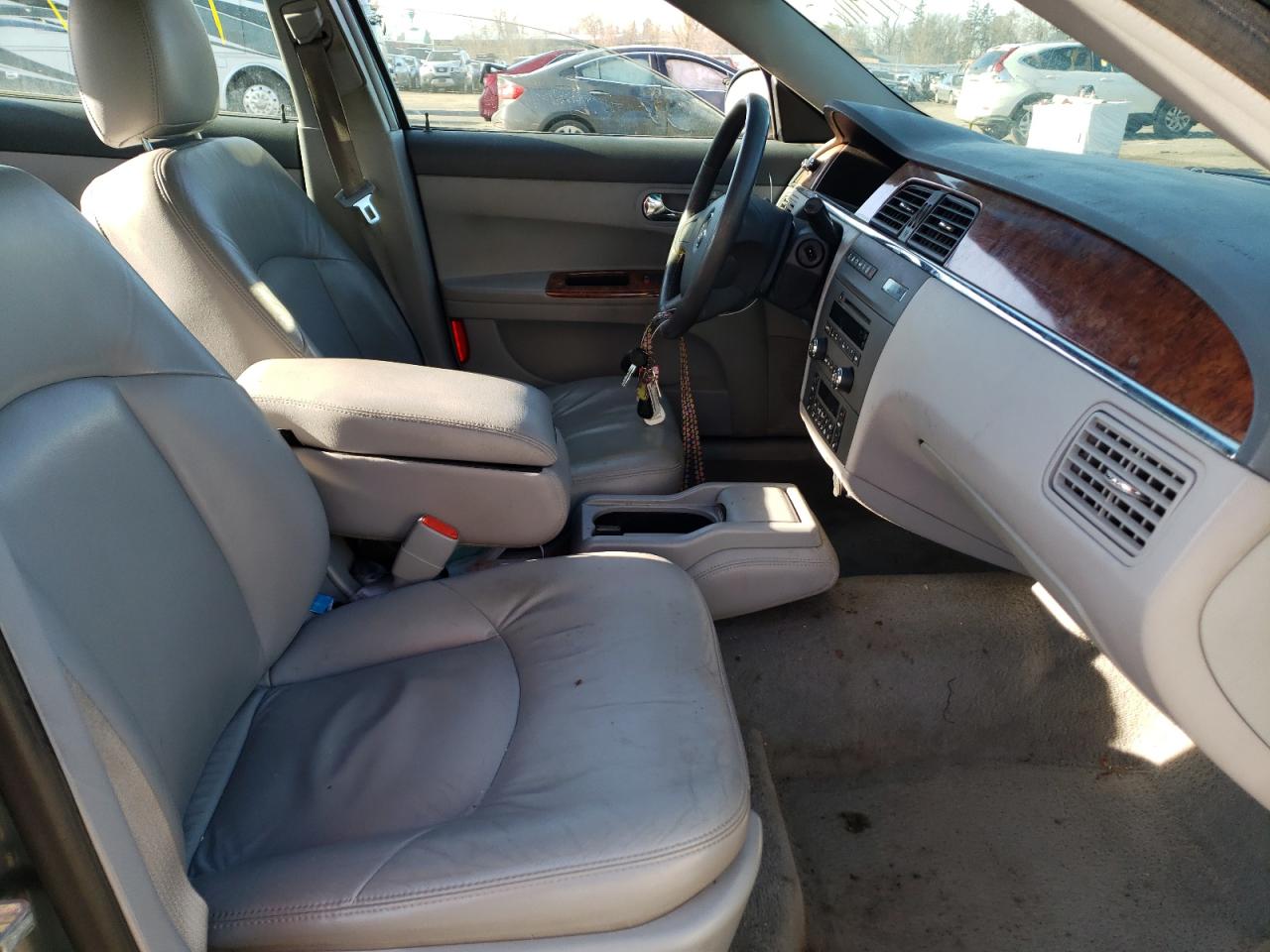 Photo 5 from auction – 2006 BUICK LACROSSE C with VIN 2G4WD582561185916
