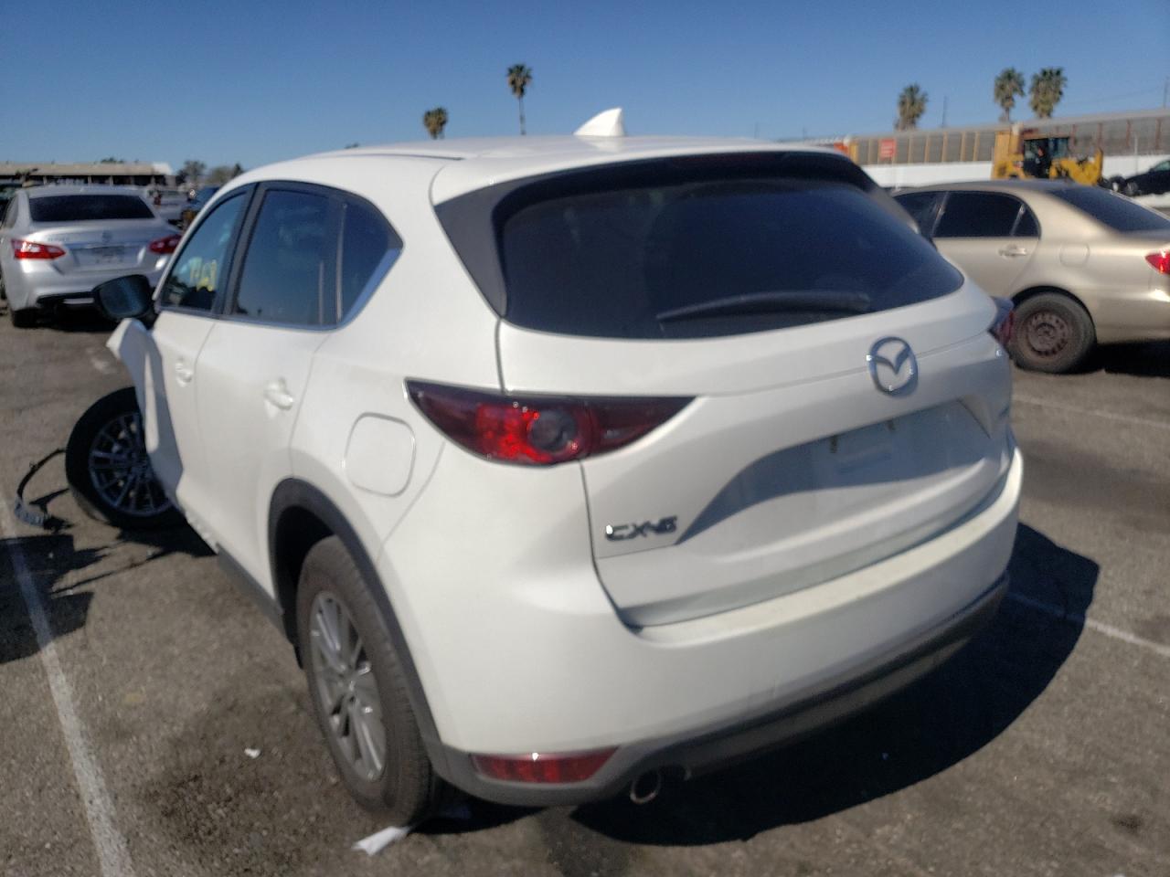 Photo 3 from auction – 2019 MAZDA CX-5 TOURI with VIN JM3KFACM1K0627196