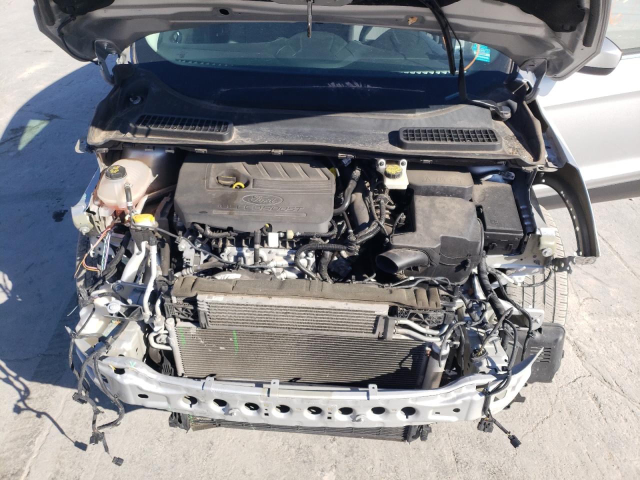 Photo 7 from auction – 2017 FORD ESCAPE SE with VIN 1FMCU0GD0HUE38642