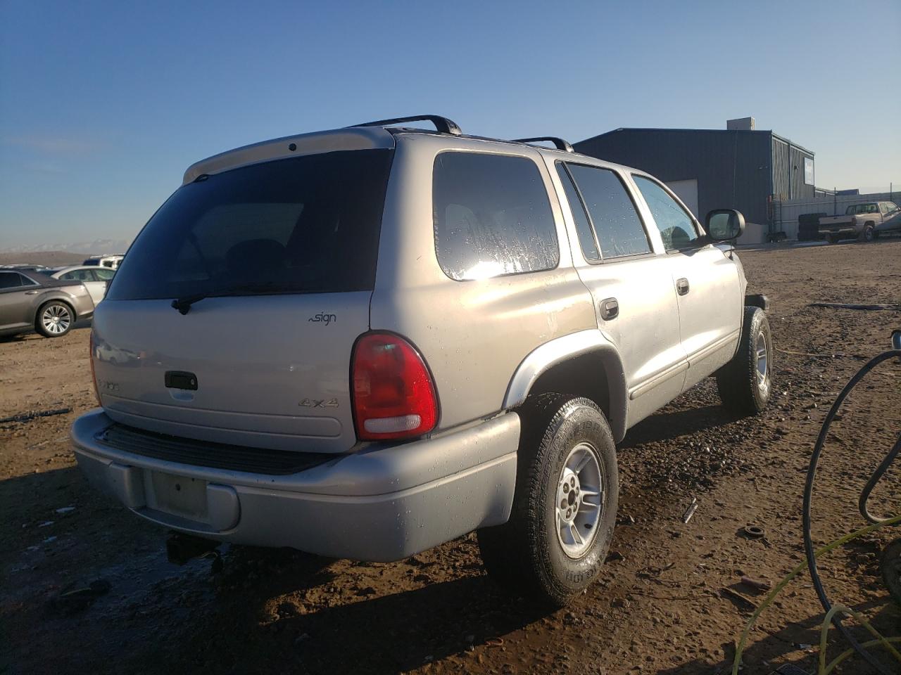 Photo 4 from auction – 2000 DODGE DURANGO with VIN 1B4HS28Z8YF202893