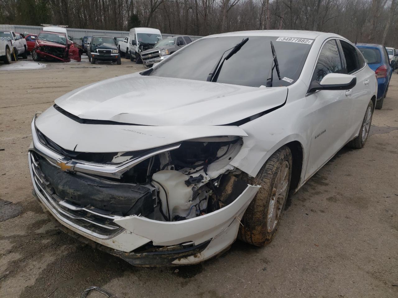 Photo 2 from auction – 2019 CHEVROLET MALIBU LT with VIN 1G1ZD5ST3KF162035