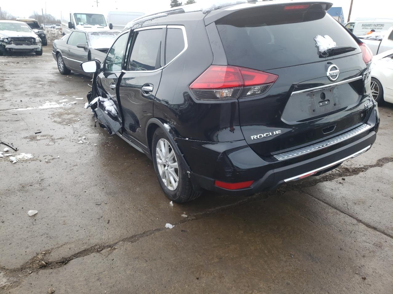 Photo 3 from auction – 2017 NISSAN ROGUE S with VIN KNMAT2MV9HP600385