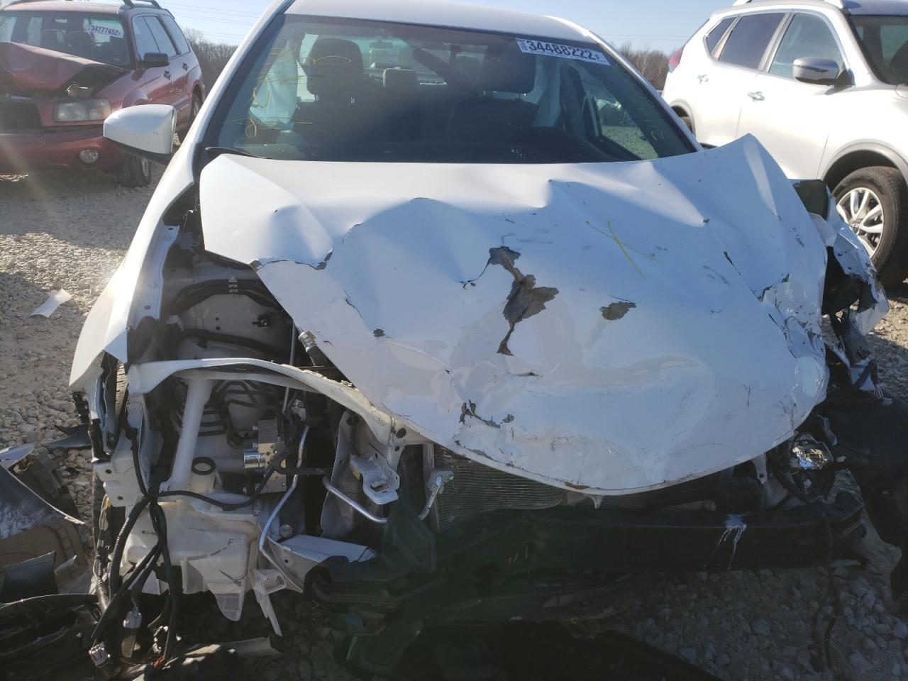 Photo 9 from auction – 2016 TOYOTA COROLLA L with VIN 5YFBURHE8GP440940