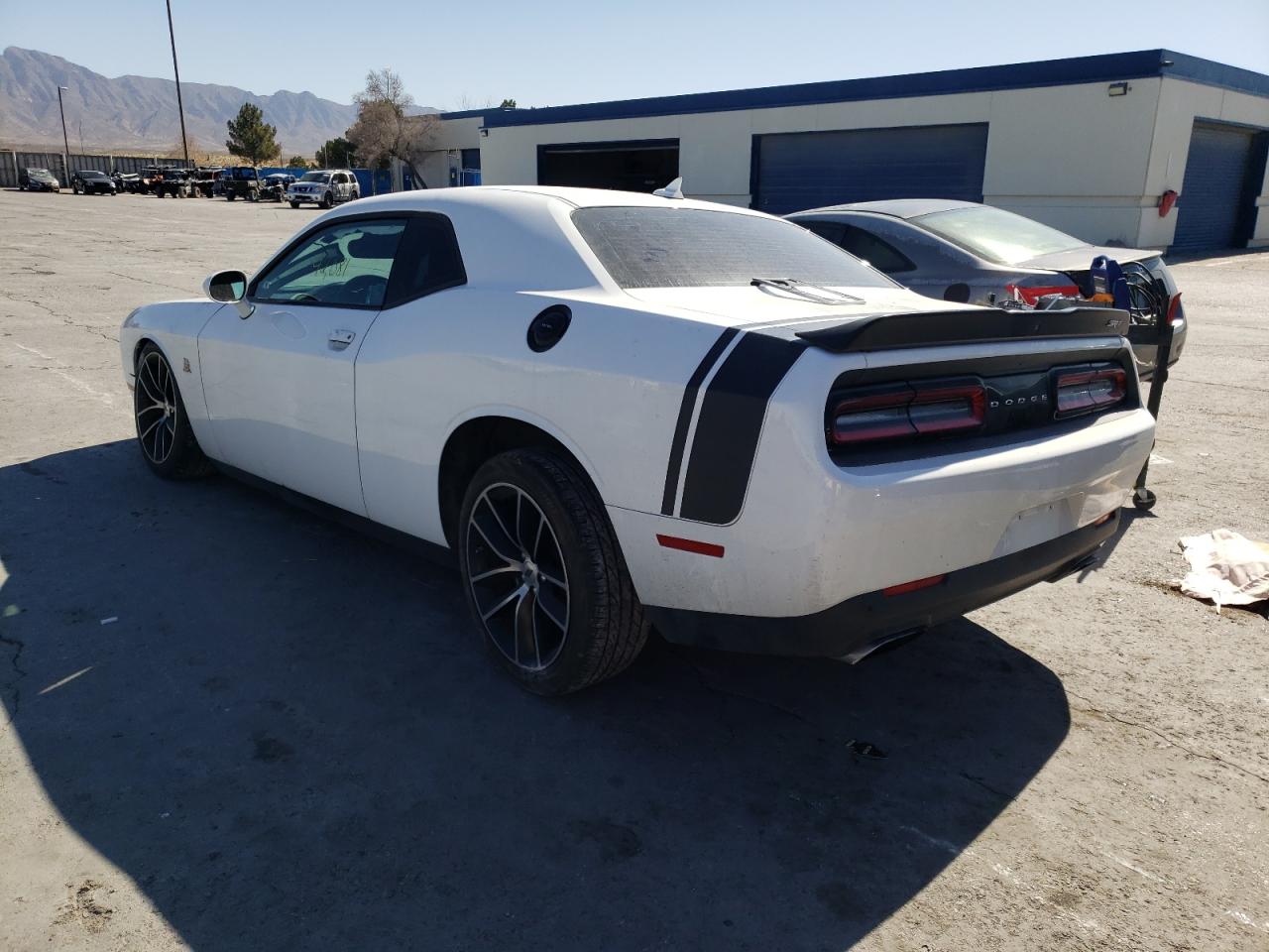 Photo 3 from auction – 2018 DODGE CHALLENGER with VIN 2C3CDZFJ6JH241200