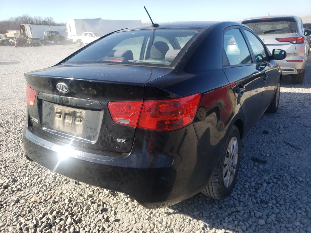 Photo 4 from auction – 2012 KIA FORTE EX with VIN KNAFU4A2XC5507126
