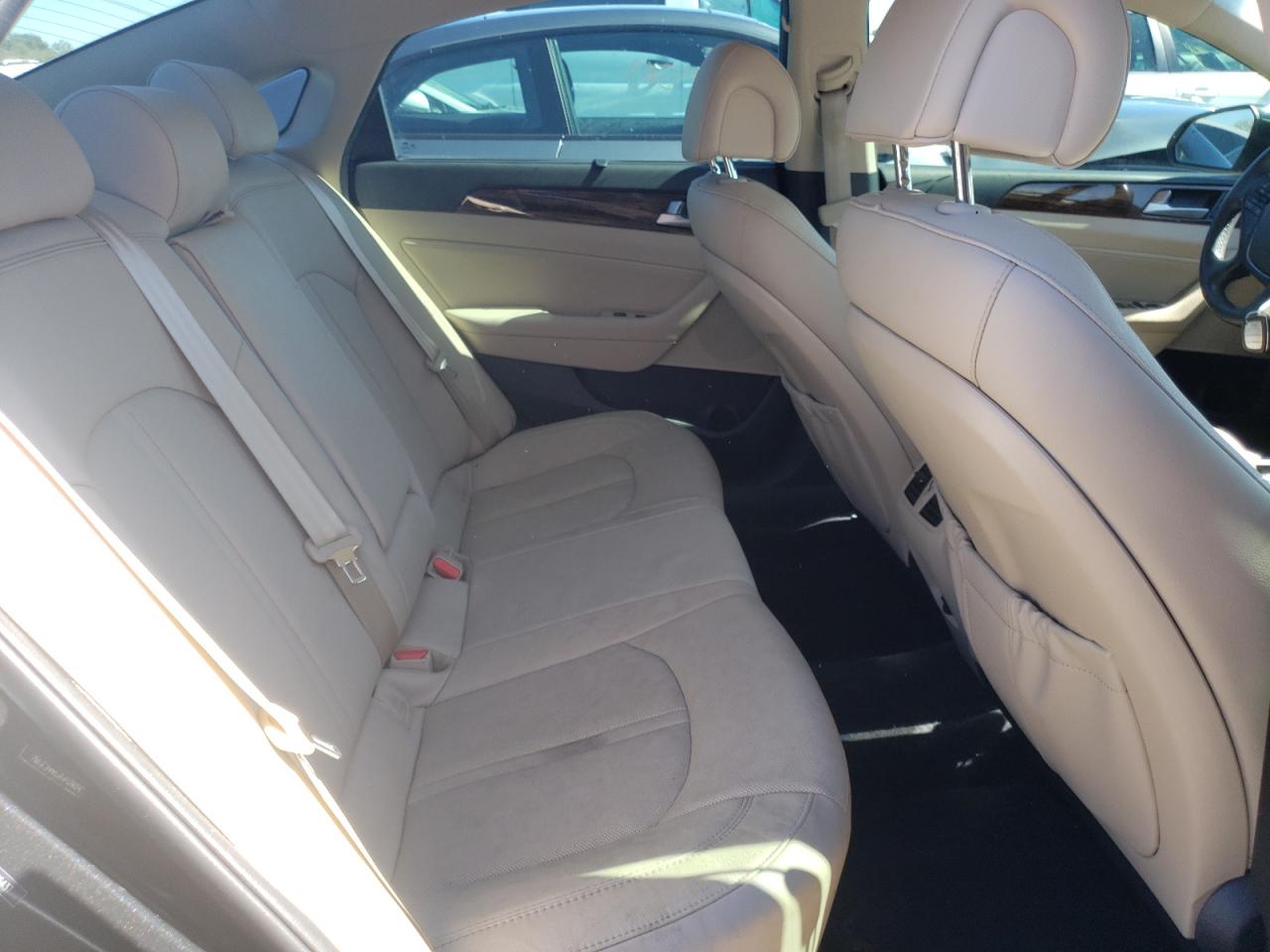 Photo 6 from auction – 2017 HYUNDAI SONATA SPO with VIN 5NPE34AF5HH585437