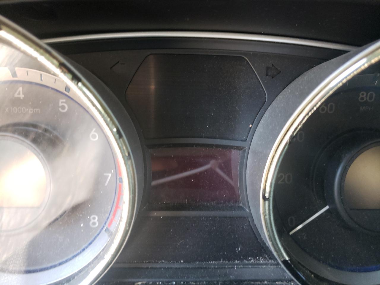 Photo 8 from auction – 2013 HYUNDAI SONATA SE with VIN 5NPEC4AC3DH608956