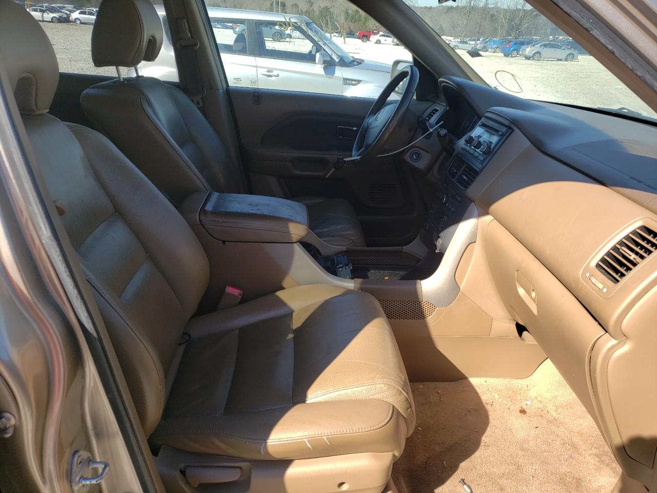 Фото 5 с аукциона – 2007 HONDA PILOT EXL с VIN 5FNYF28547B043359