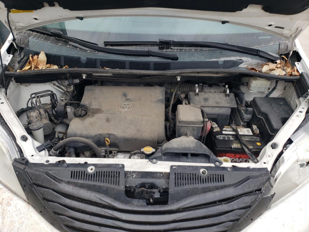 Photo 7 from auction – 2012 TOYOTA SIENNA LE with VIN 5TDKK3DC0CS262871