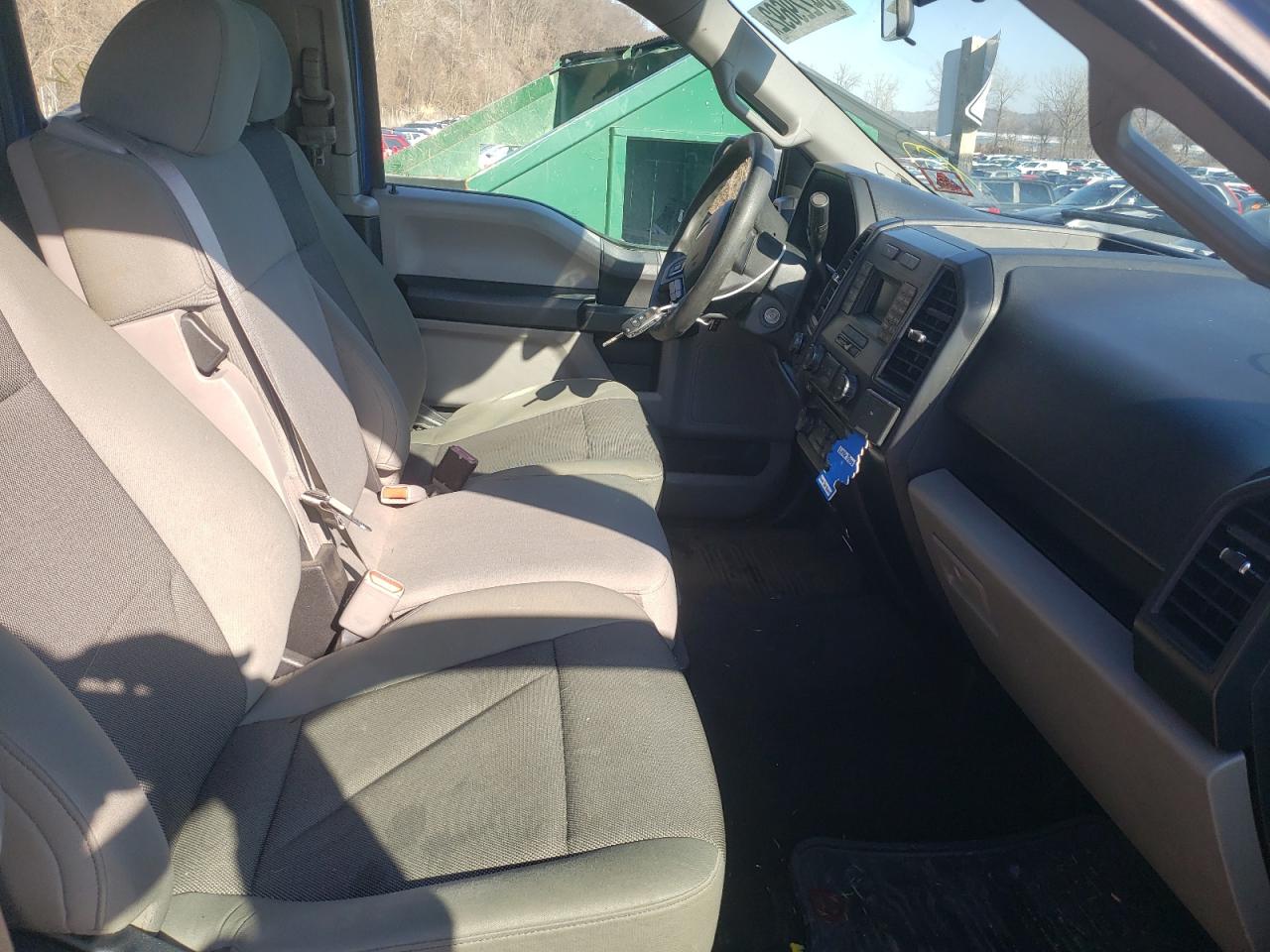 Photo 5 from auction – 2015 FORD F150 SUPER with VIN 1FTEX1EP7FKE55910