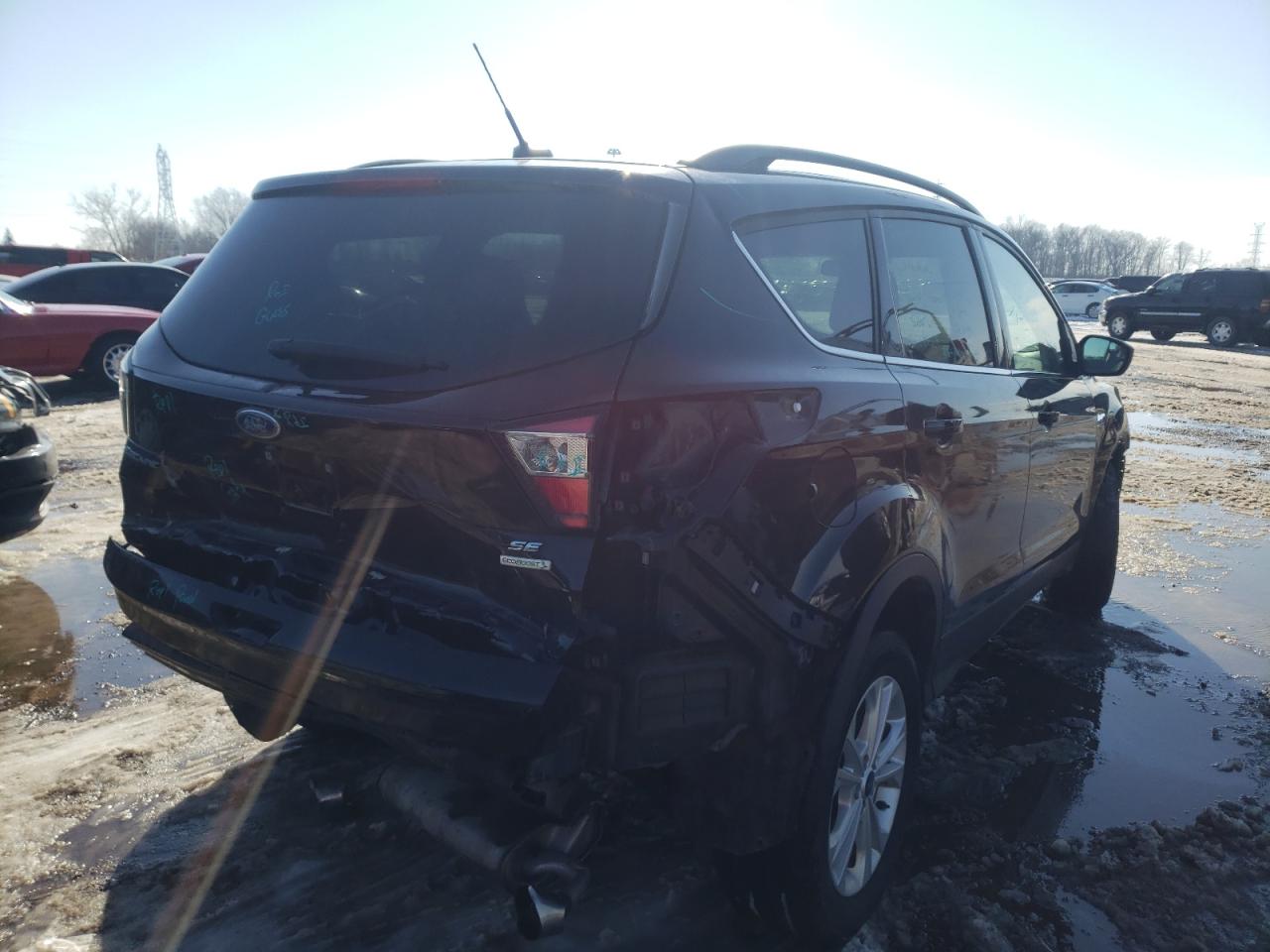 Photo 4 from auction – 2018 FORD ESCAPE SE with VIN 1FMCU0GDXJUD03030