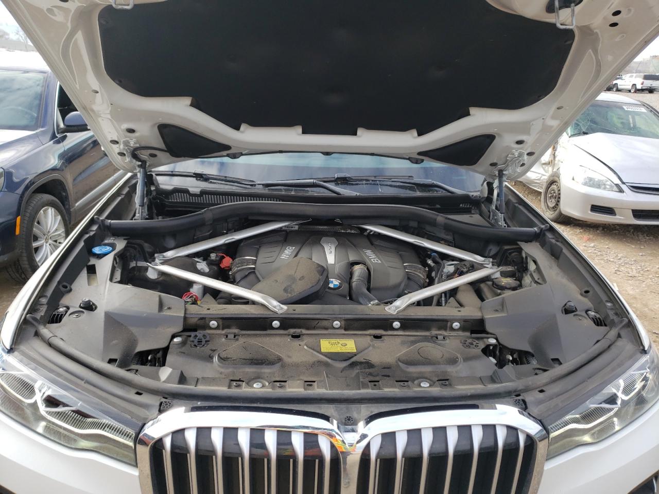 Photo 7 from auction – 2020 BMW X7 XDRIVE5 with VIN 5UXCX4C09LLS39334