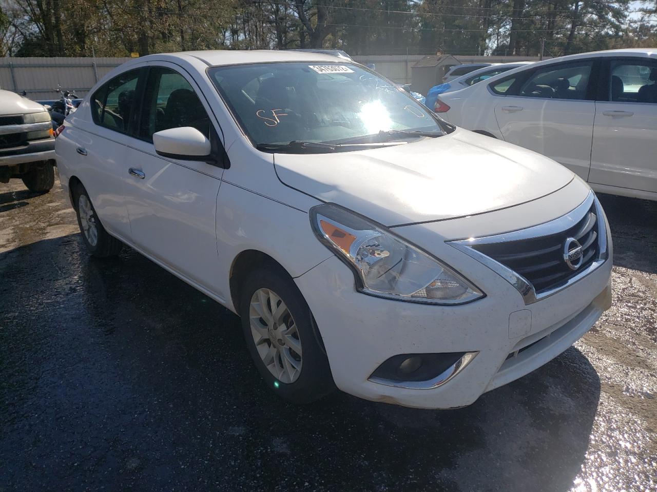 Photo 1 from auction – 2019 NISSAN VERSA S with VIN 3N1CN7AP1KL830899