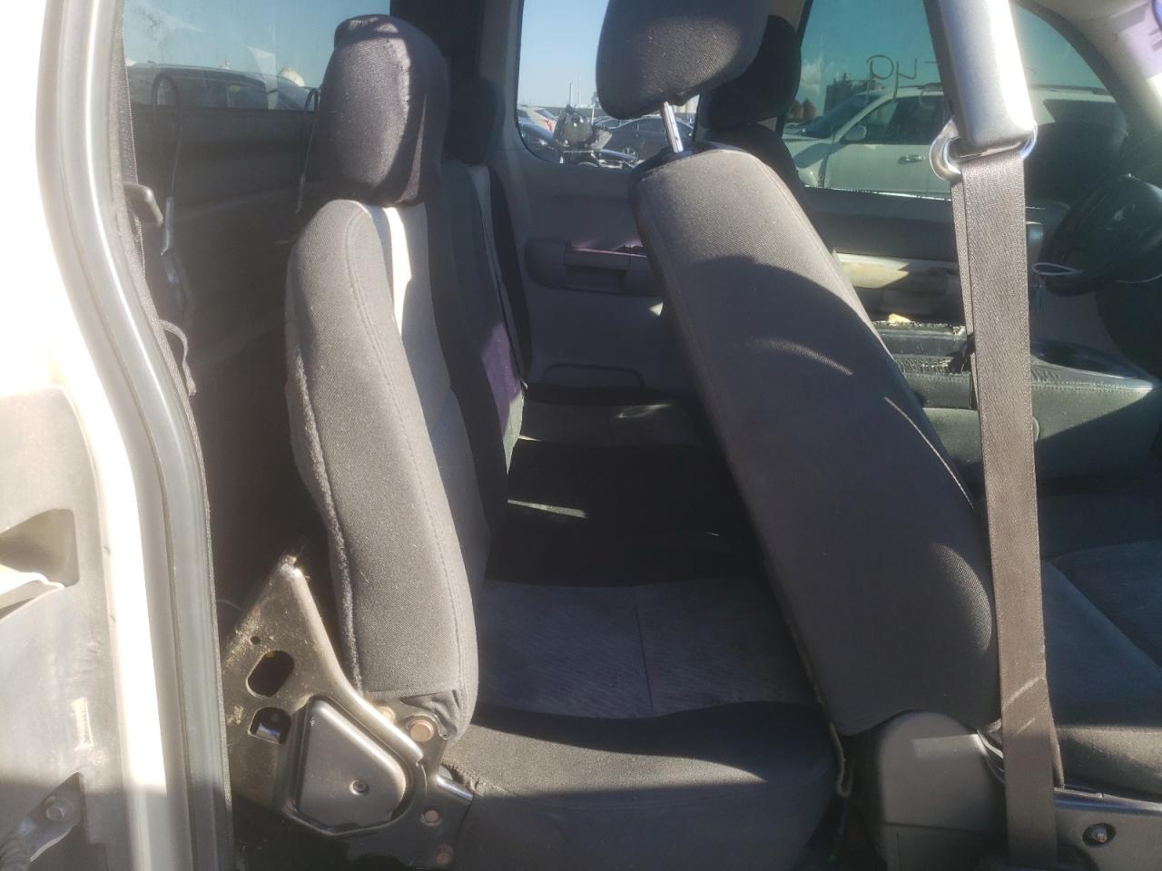 Photo 6 from auction – 2009 CHEVROLET SILVERADO with VIN 1GCEC19X99Z163497