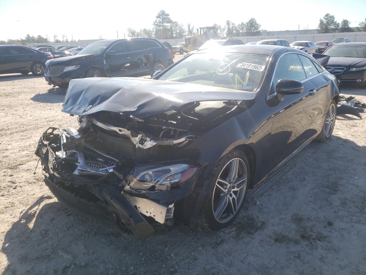 Photo 2 from auction – 2018 MERCEDES-BENZ E 400 with VIN WDD1J6FB7JF050525