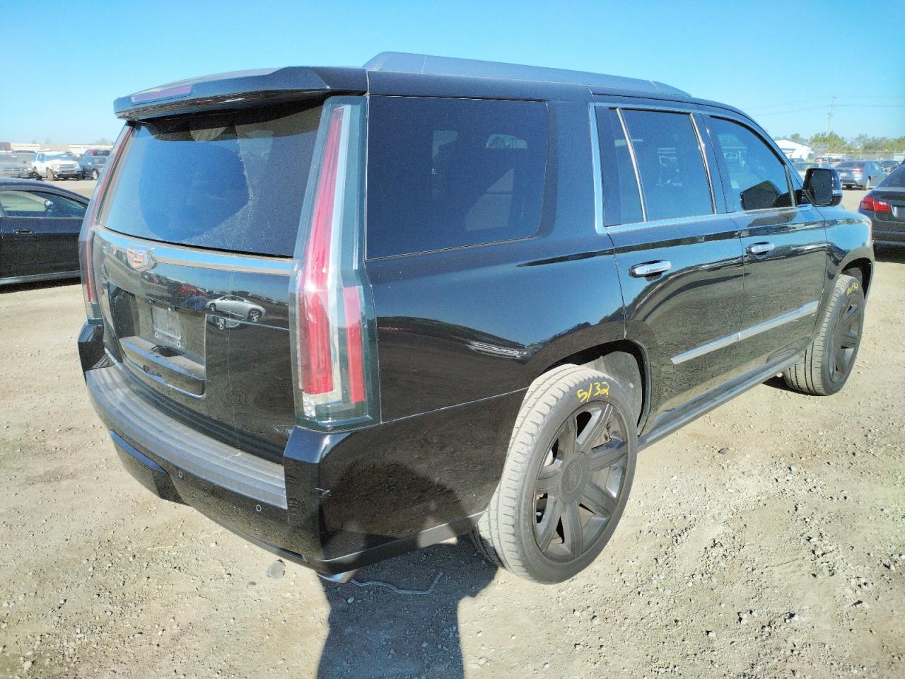 Photo 4 from auction – 2016 CADILLAC ESCALADE P with VIN 1GYS4CKJ4GR341387