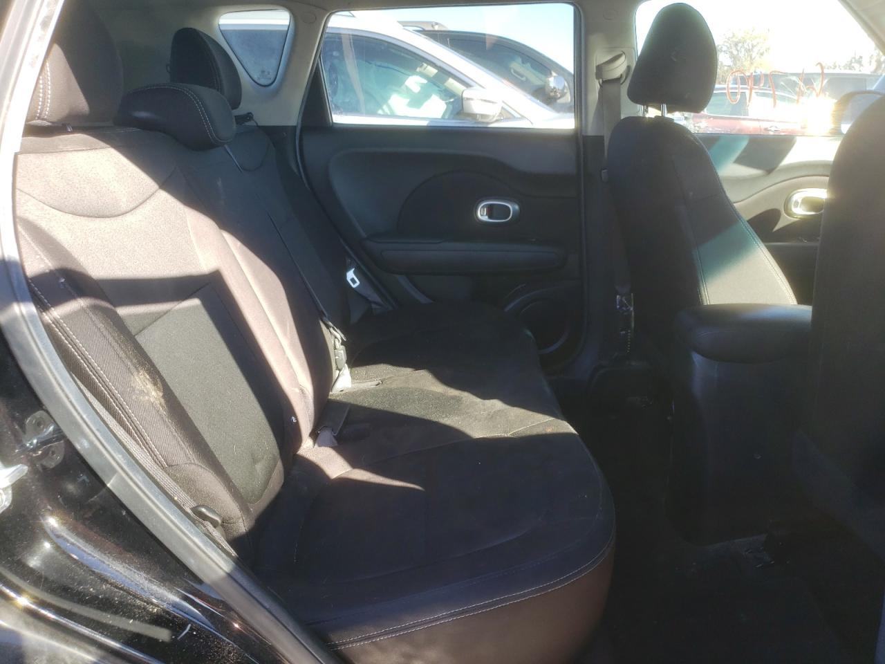 Photo 6 from auction – 2017 KIA SOUL with VIN KNDJN2A21H7486936
