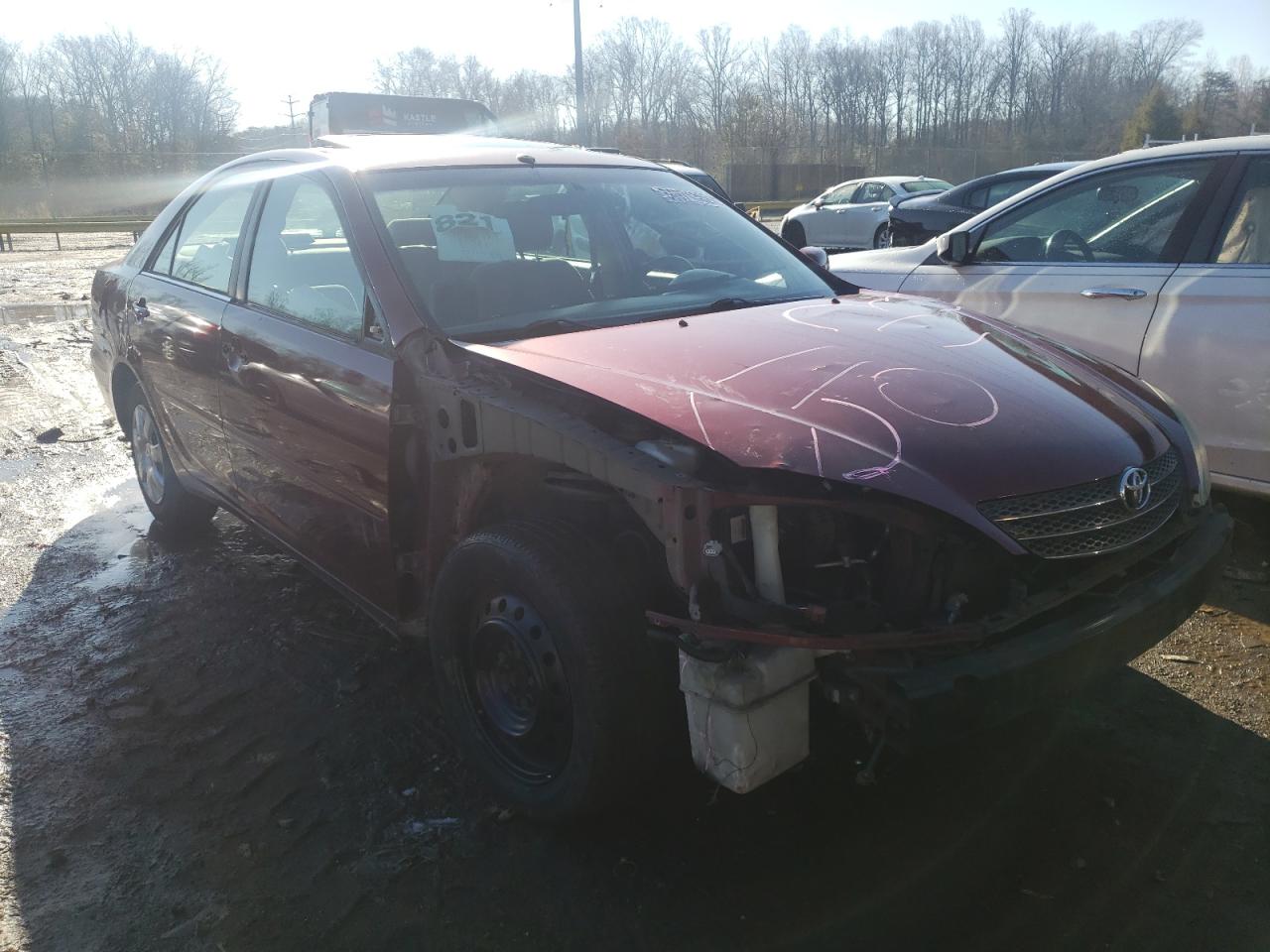 TOYOTA CAMRY LE 2004 with VIN 4T1BE30KX4U321633 - Photo from auction