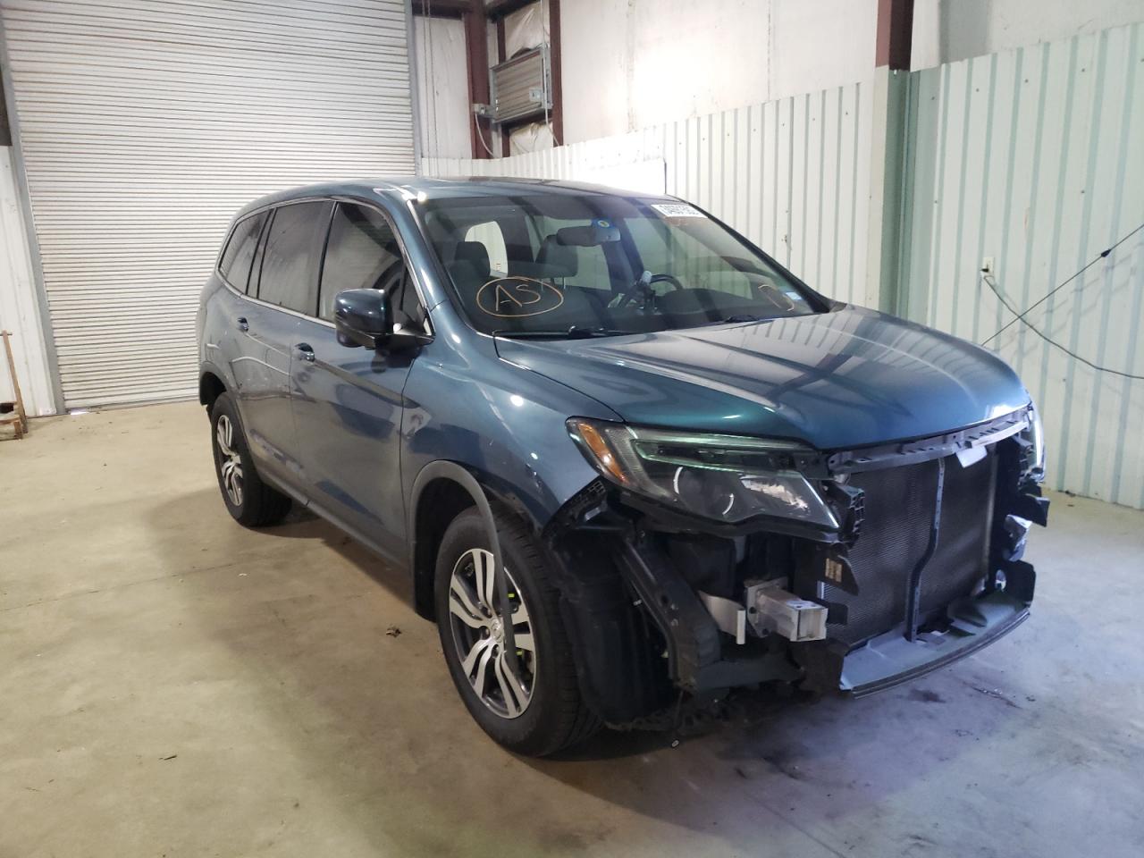 HONDA PILOT EXL 2016 with VIN 5FNYF5H53GB059733 - Photo from auction