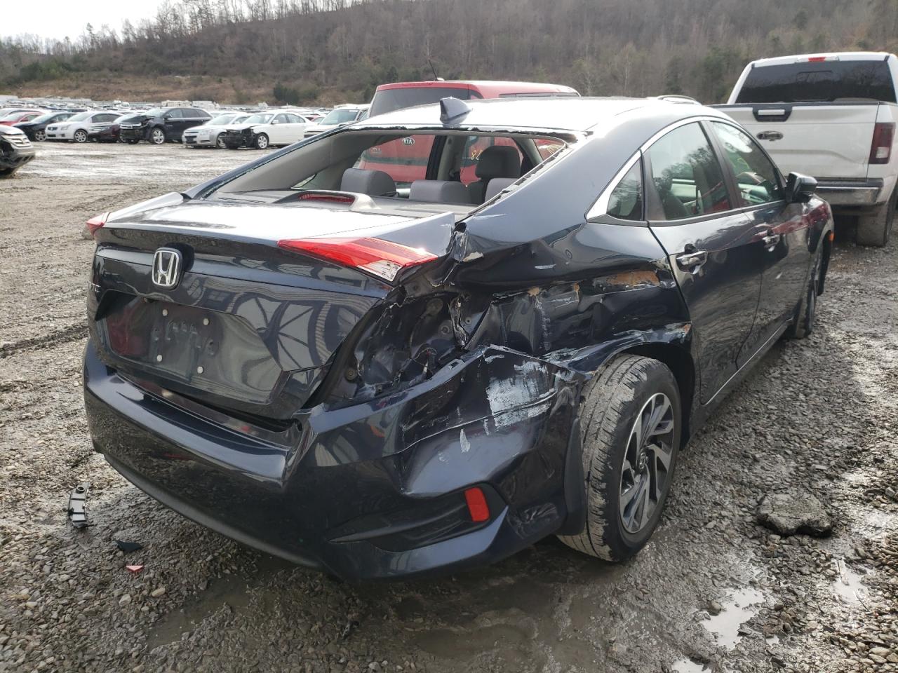 Photo 4 from auction – 2017 HONDA CIVIC EX with VIN 19XFC2F75HE014433