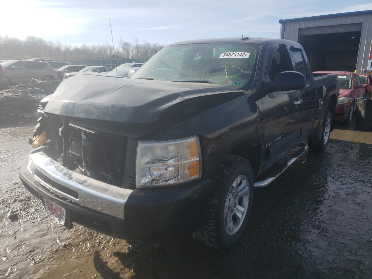 Photo 2 from auction – 2009 CHEVROLET C1500 with VIN 1GCEK19C79Z263226