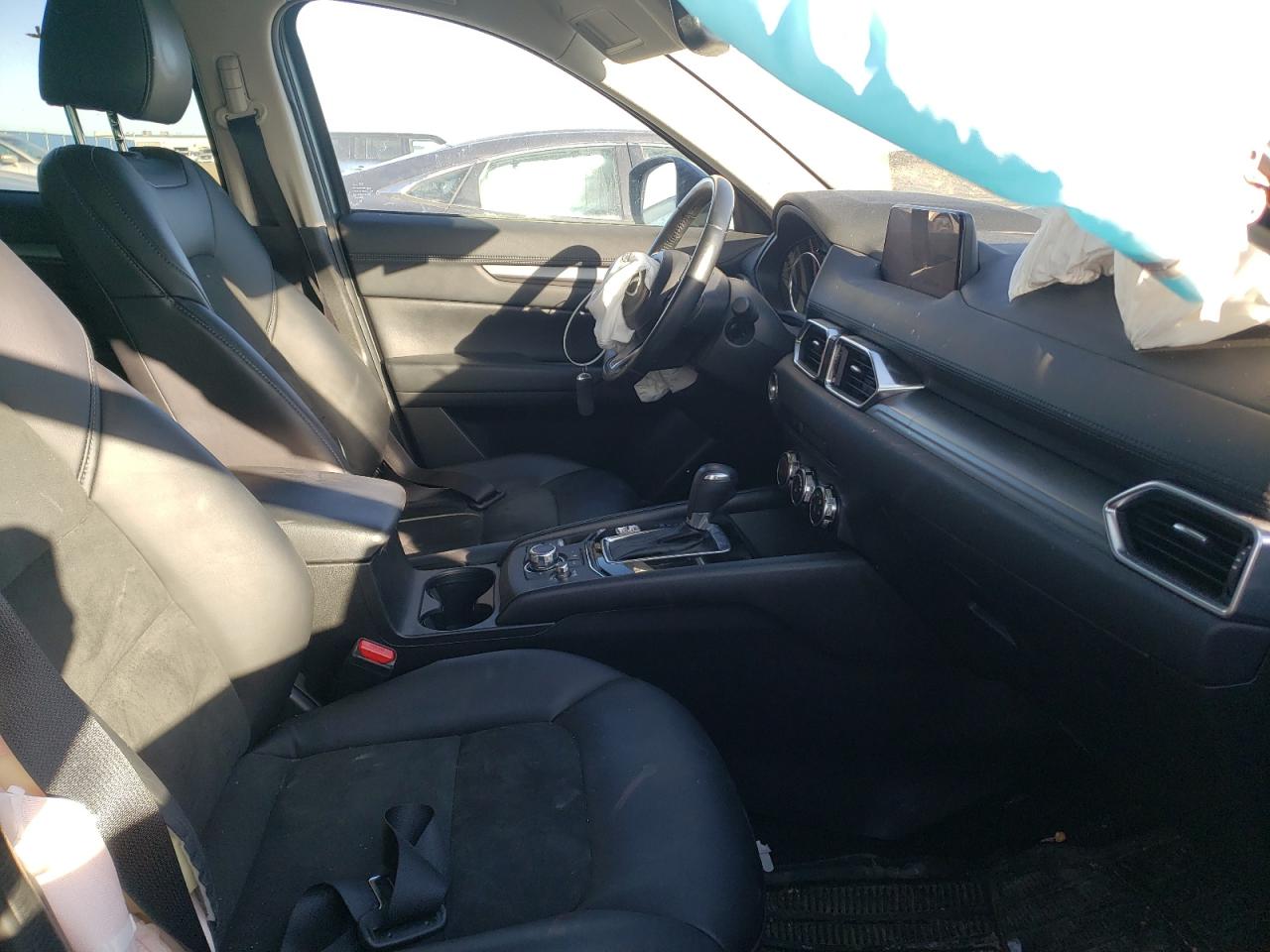 Photo 5 from auction – 2018 MAZDA CX-5 TOURI with VIN JM3KFBCMXJ0384606