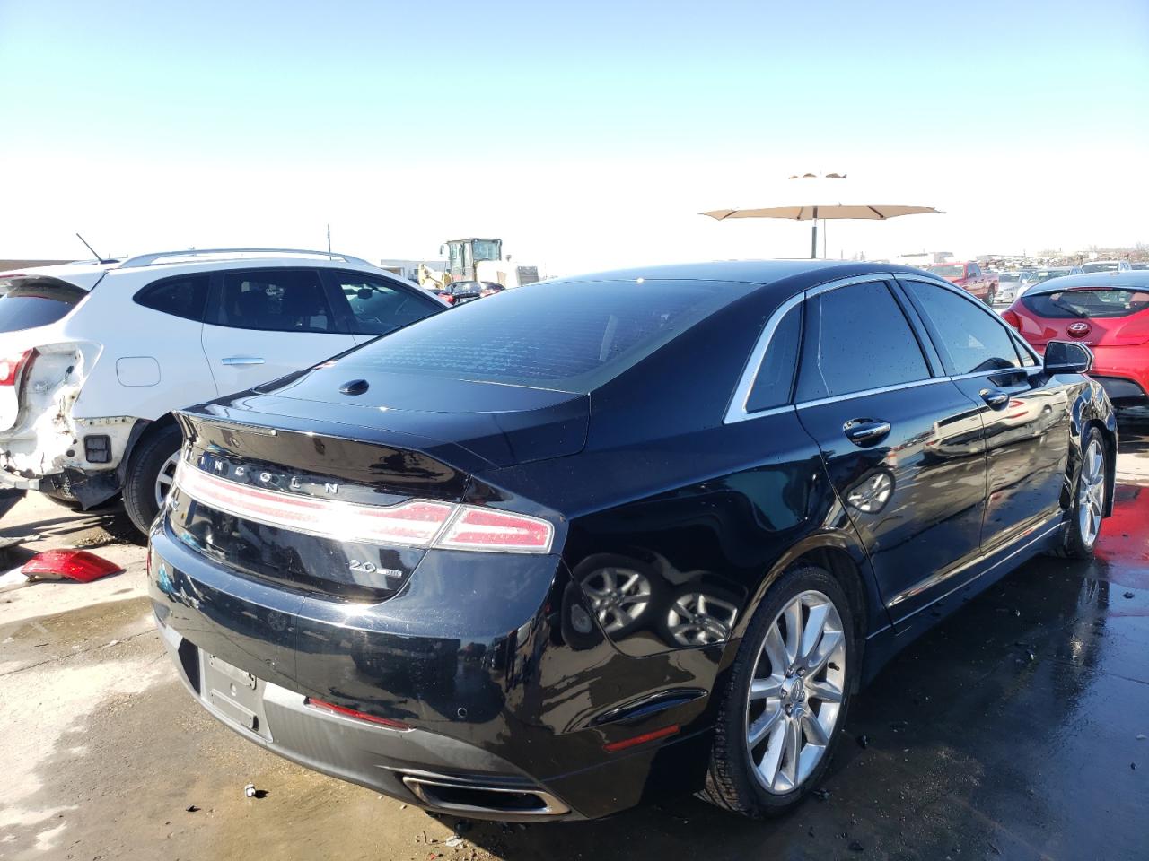 Photo 4 from auction – 2016 LINCOLN MKZ with VIN 3LN6L2G96GR606202