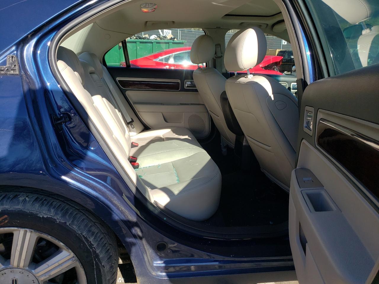 Photo 6 from auction – 2007 LINCOLN MKZ with VIN 3LNHM26T67R633421