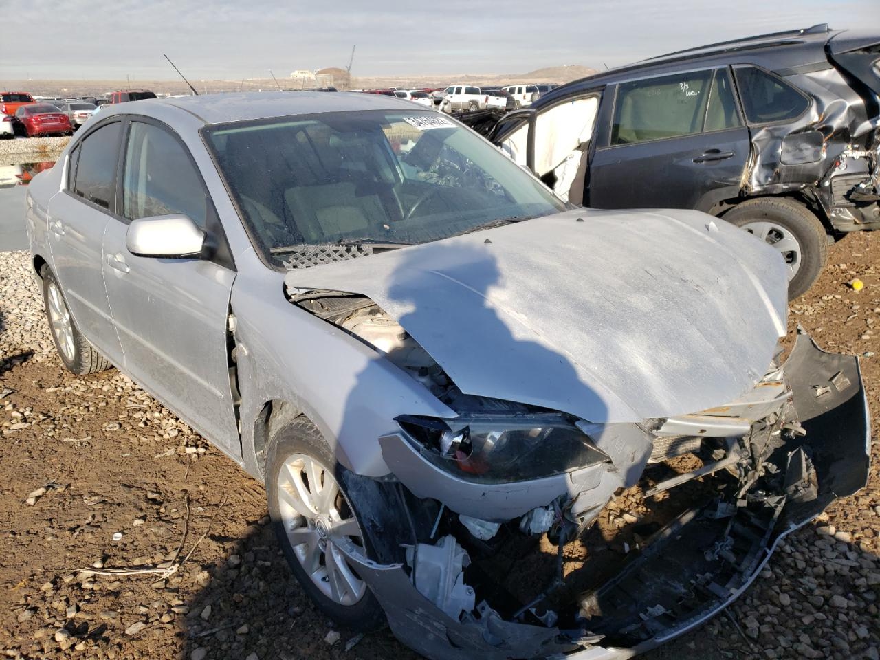 MAZDA 3 I 2008 с VIN JM1BK12F881777073 - Фото с аукциона